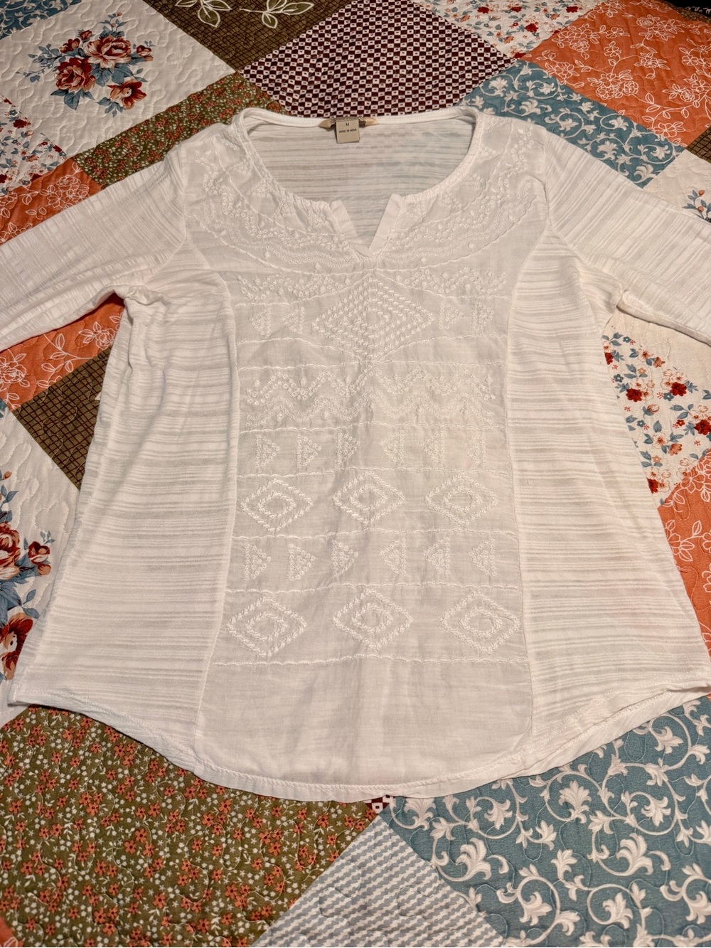 Lucky Brand White Embroidered Boho Peasant Top Medium 3/4 Sleeve